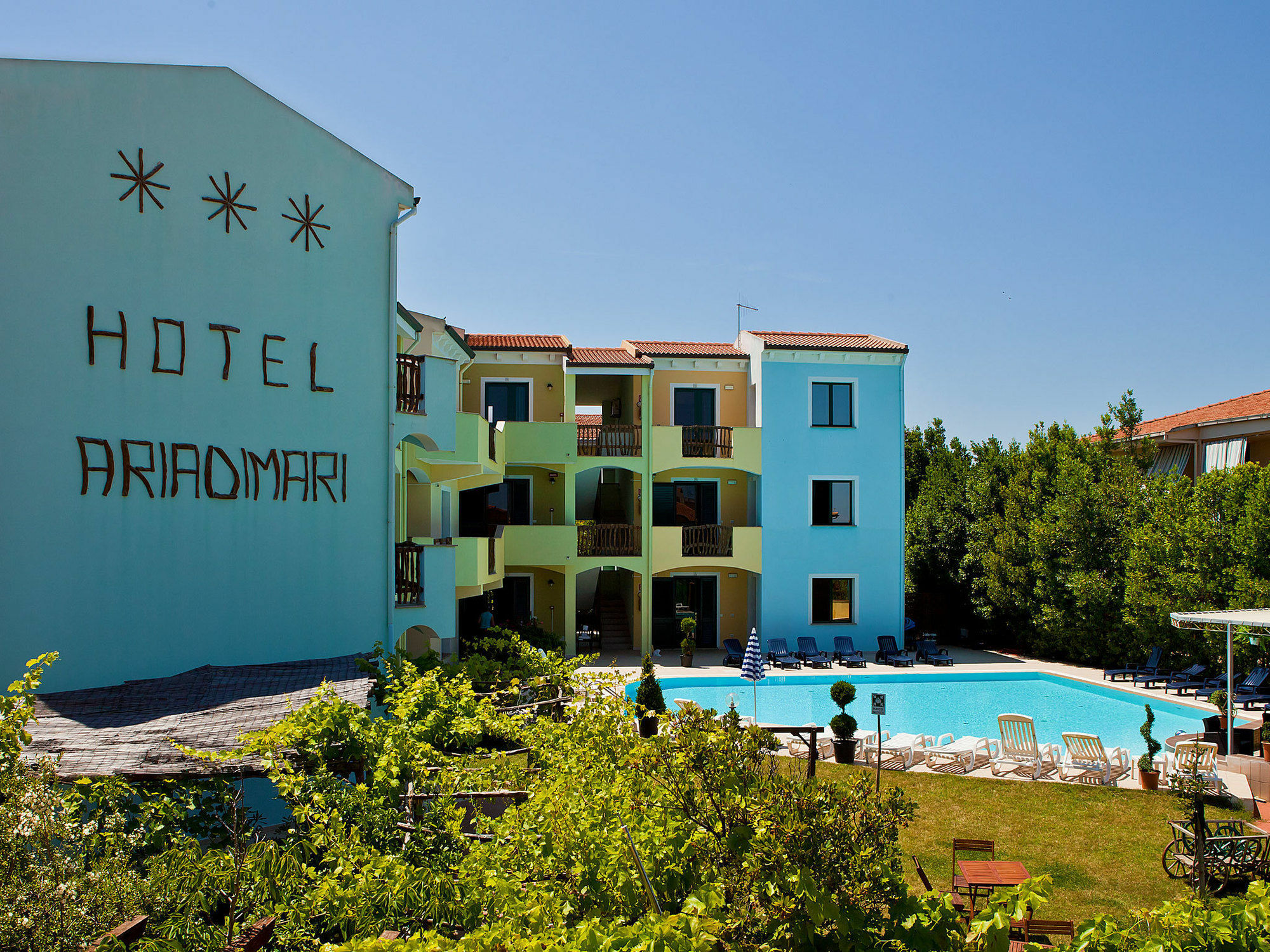 Hotel Ariadimari Valledoria  Exterior photo